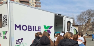Unitatea medicală pe roți YK Mobile, la Centrul de Excelență în Industria Ușoară din Chișinău.