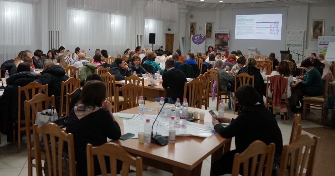 Training de formare de formatori locali în educație sexuală și particularitățile conduitei sarcinii, nașterii și perioadei post-partum la adolescente. Foto: neovita.md